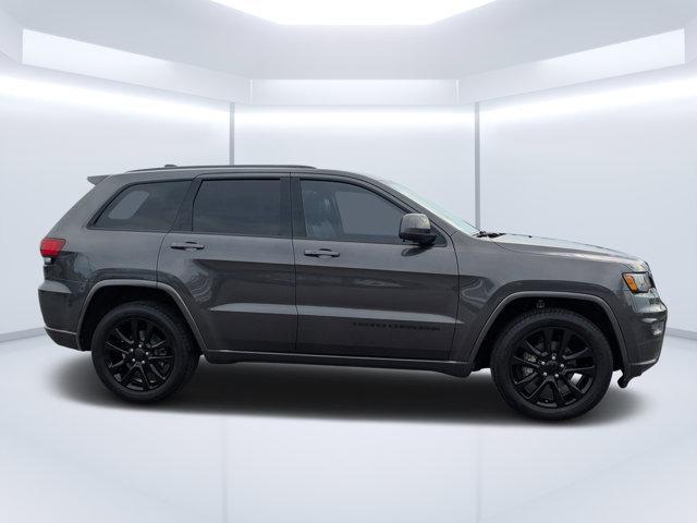 used 2017 Jeep Grand Cherokee car, priced at $12,577