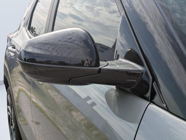 used 2025 Chevrolet TrailBlazer car, priced at $24,277