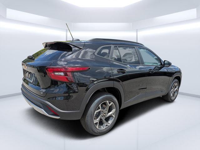 new 2025 Chevrolet Trax car, priced at $24,211
