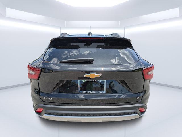 new 2025 Chevrolet Trax car, priced at $24,211