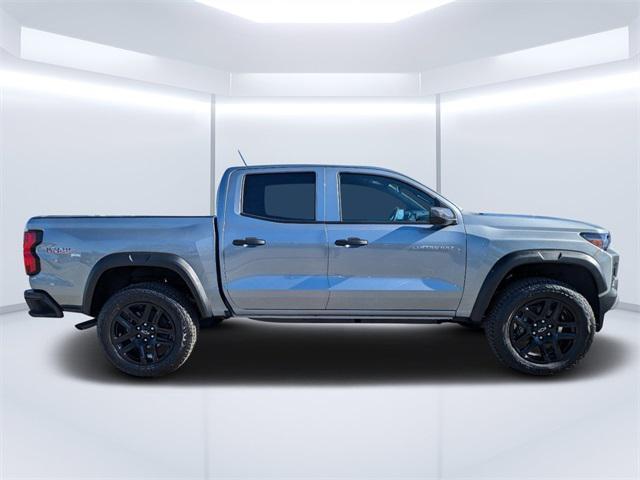 new 2025 Chevrolet Colorado car, priced at $42,395