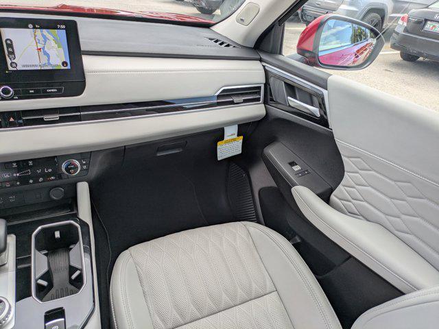 used 2025 Mitsubishi Outlander car, priced at $34,977