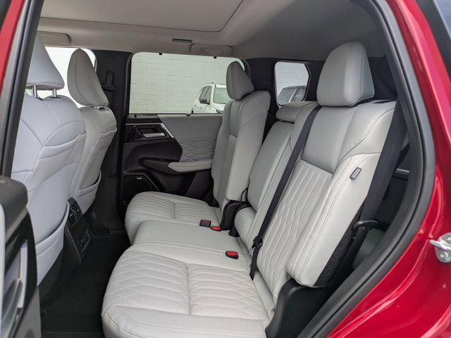 used 2025 Mitsubishi Outlander car, priced at $34,977