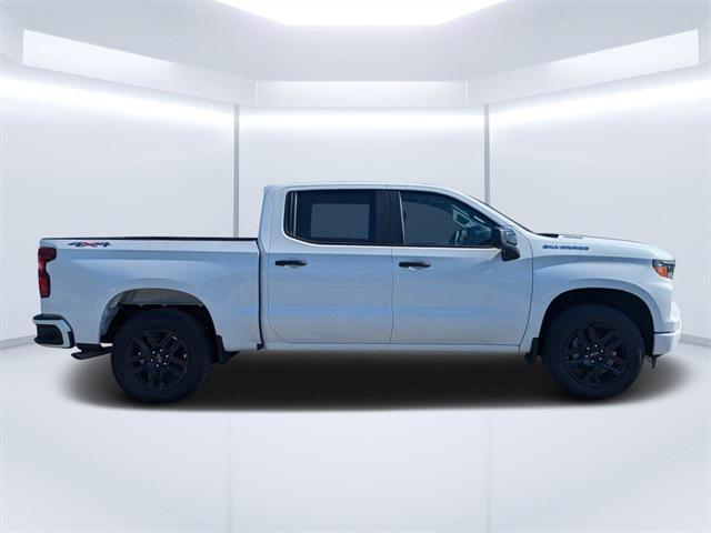 new 2025 Chevrolet Silverado 1500 car, priced at $50,640