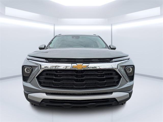 new 2025 Chevrolet TrailBlazer car, priced at $25,990