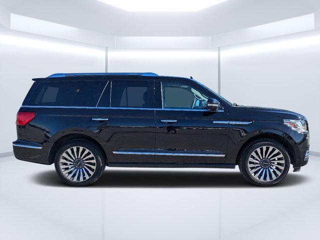 used 2019 Lincoln Navigator car, priced at $35,577