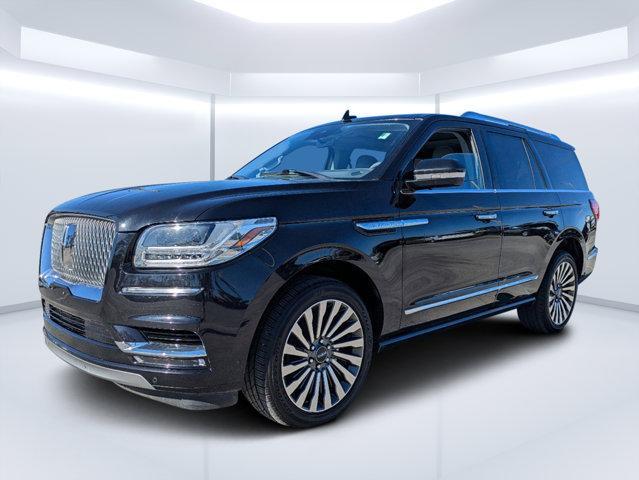 used 2019 Lincoln Navigator car, priced at $35,577