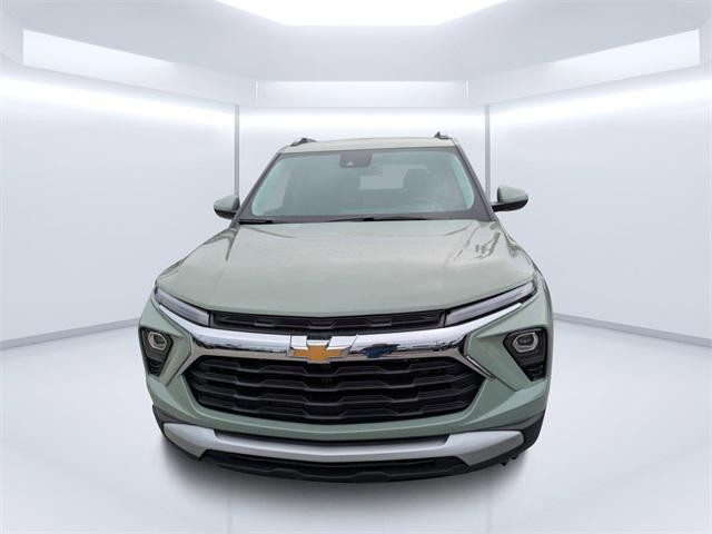 new 2025 Chevrolet TrailBlazer car, priced at $29,465