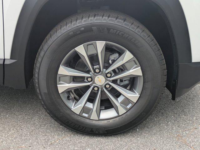 new 2026 Chevrolet Equinox car, priced at $31,995