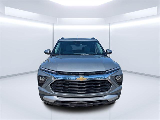 new 2025 Chevrolet TrailBlazer car, priced at $25,990