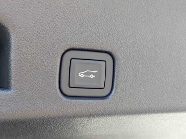 new 2025 Chevrolet Traverse car, priced at $55,595