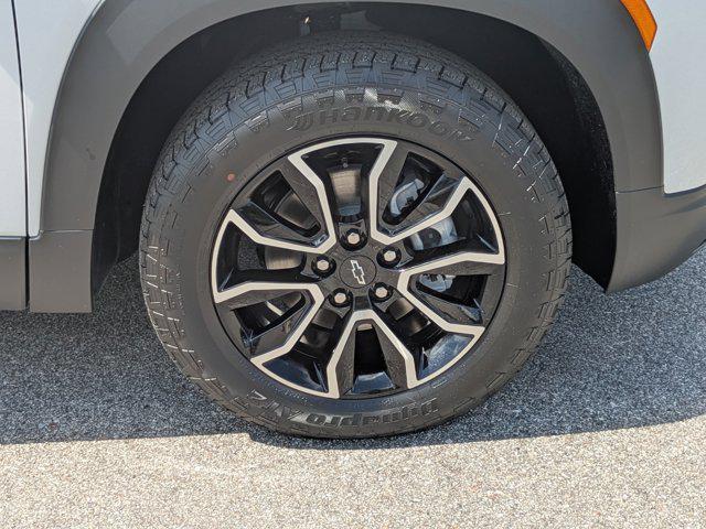 new 2025 Chevrolet TrailBlazer car, priced at $32,586