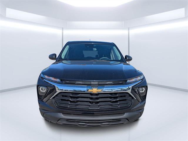 new 2025 Chevrolet TrailBlazer car, priced at $25,680