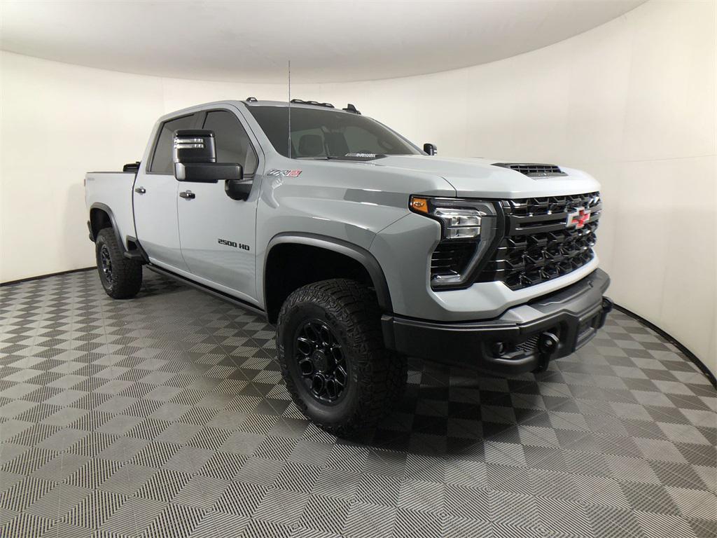 used 2024 Chevrolet Silverado 2500 car, priced at $77,462