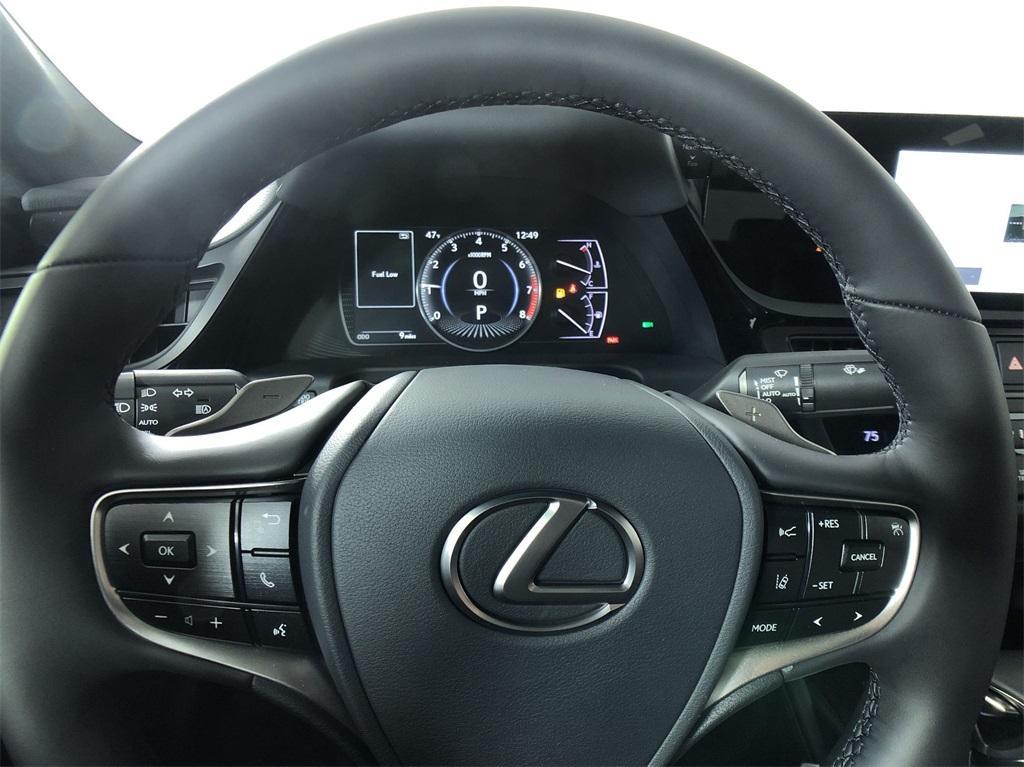 new 2025 Lexus ES 350 car, priced at $49,463