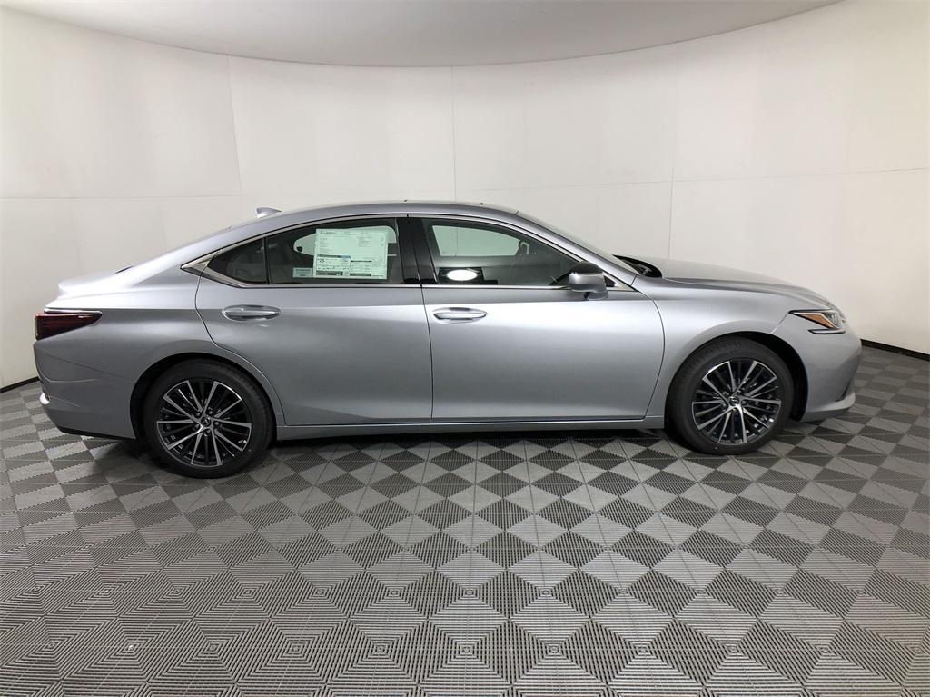 new 2025 Lexus ES 350 car, priced at $49,463