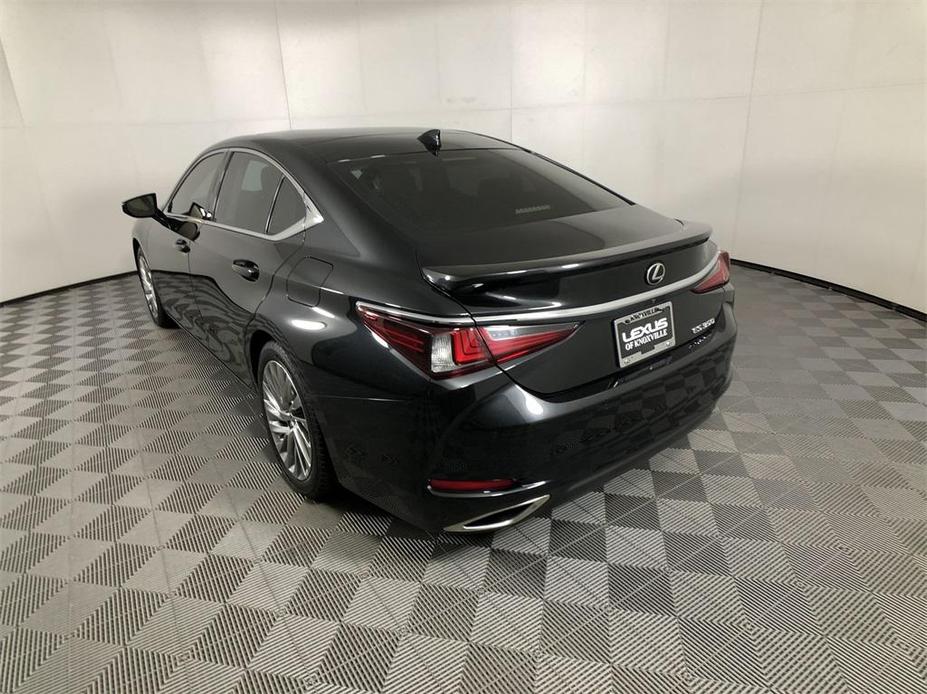 used 2022 Lexus ES 350 car, priced at $38,706