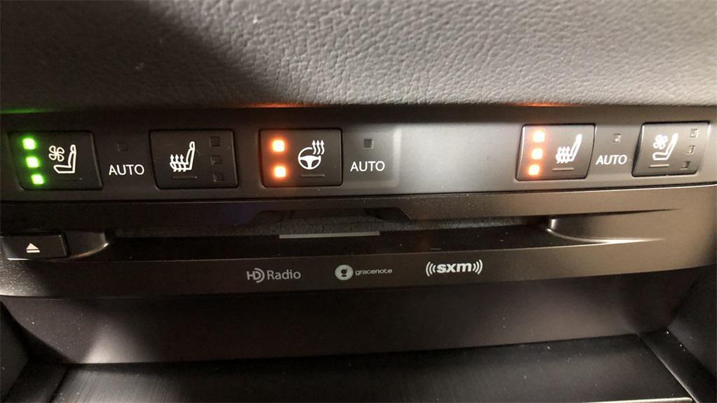 used 2020 Lexus ES 350 car, priced at $24,978