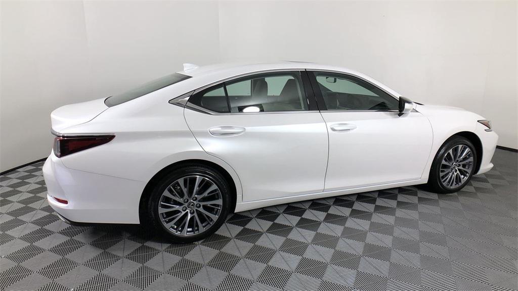 used 2020 Lexus ES 350 car, priced at $24,978