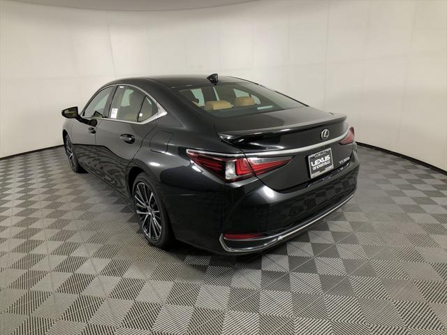 new 2025 Lexus ES 300h car, priced at $50,850