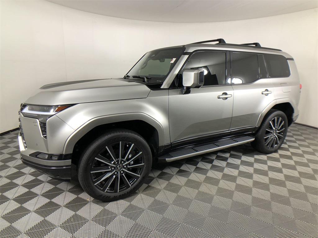 used 2025 Lexus GX 550 car, priced at $94,800