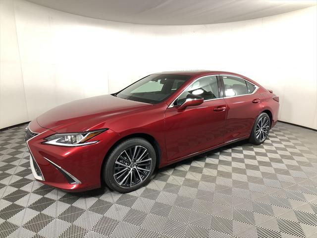 new 2025 Lexus ES 300h car, priced at $51,220