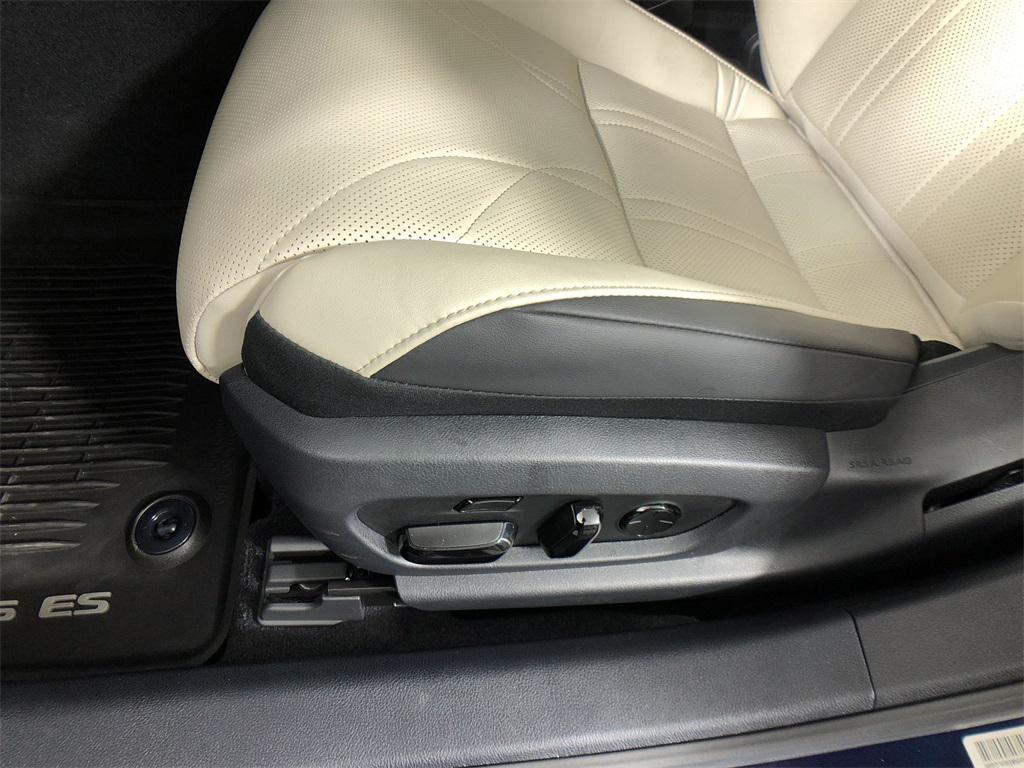 used 2024 Lexus ES 350 car, priced at $49,719
