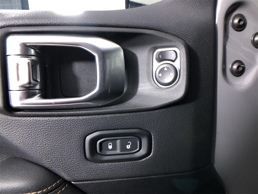 used 2022 Jeep Wrangler Unlimited car, priced at $32,266