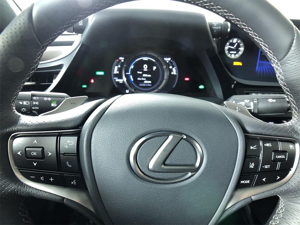 used 2022 Lexus ES 300h car, priced at $42,389