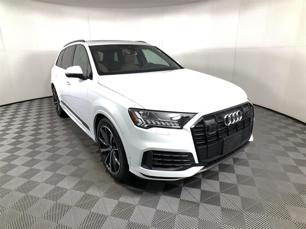 used 2024 Audi Q7 car, priced at $64,937