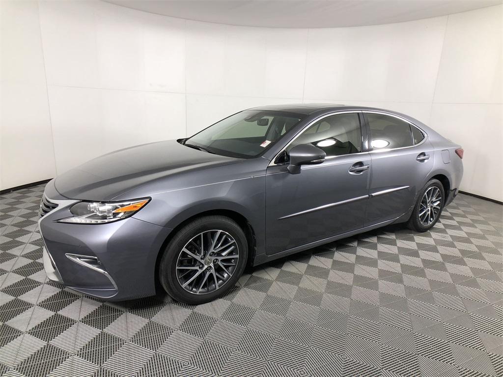 used 2017 Lexus ES 350 car, priced at $21,809