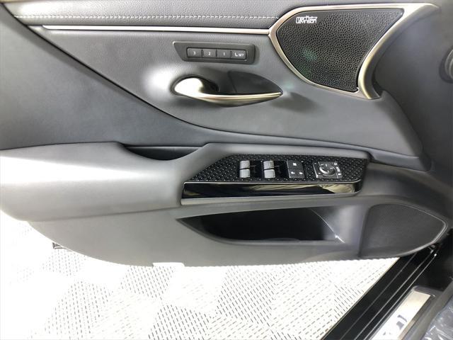 new 2025 Lexus ES 350 car, priced at $57,949
