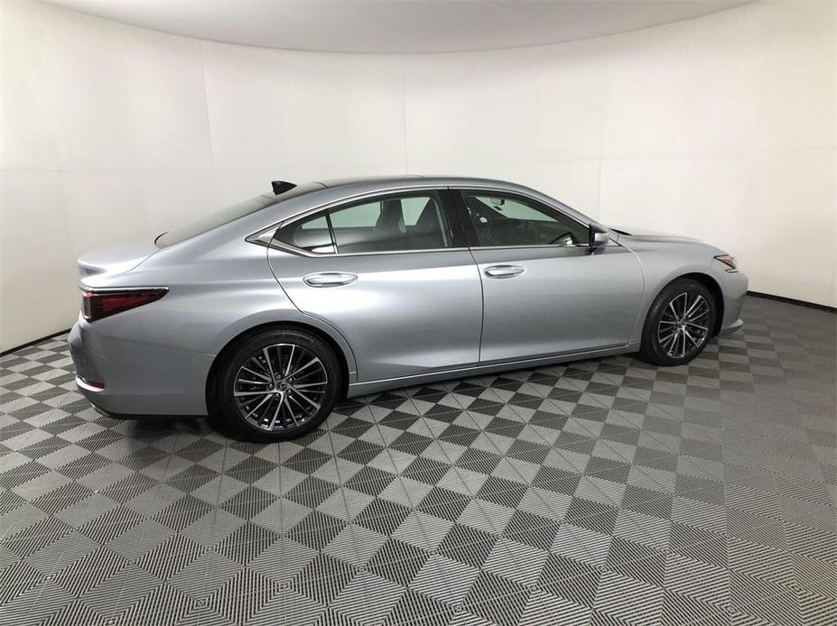 used 2023 Lexus ES 350 car, priced at $39,879