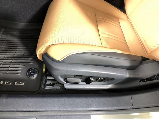 new 2025 Lexus ES 350 car, priced at $55,650