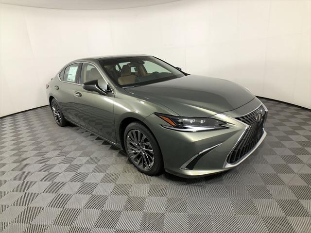 new 2025 Lexus ES 350 car, priced at $55,650