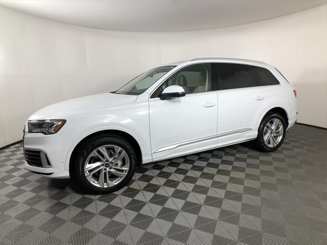 used 2023 Audi Q7 car, priced at $47,776