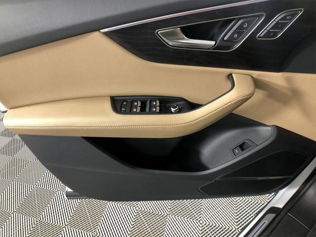 used 2023 Audi Q7 car, priced at $47,776
