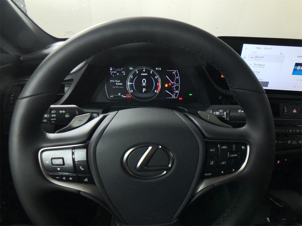 new 2025 Lexus ES 350 car, priced at $50,124