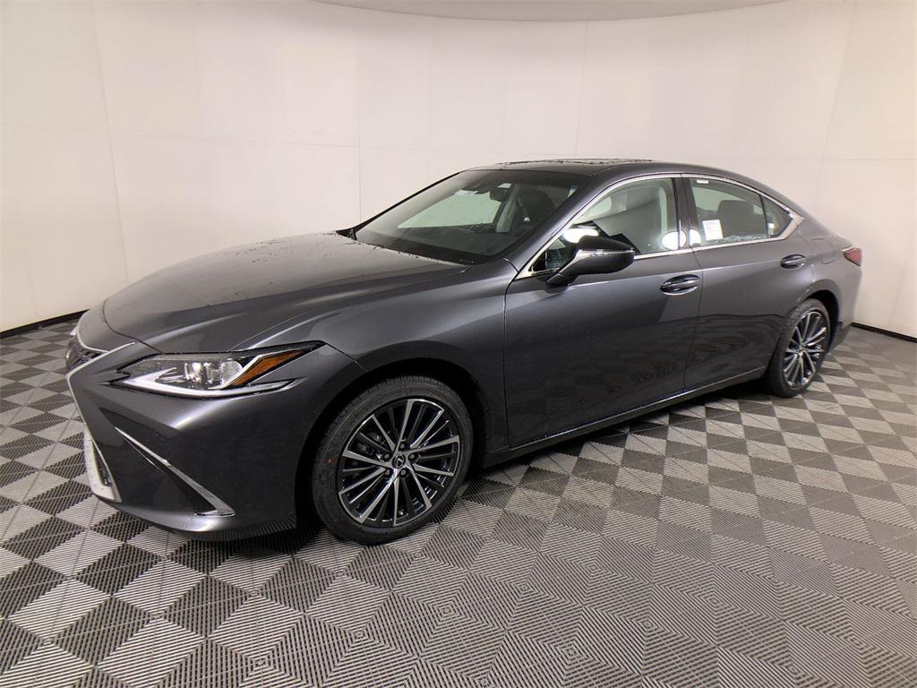 new 2025 Lexus ES 350 car, priced at $50,124