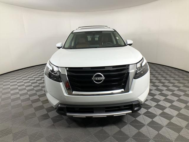 used 2025 Nissan Pathfinder car, priced at $48,518