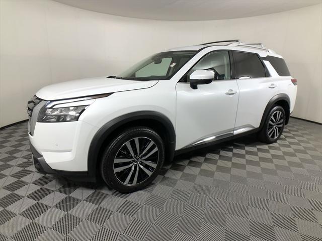 used 2025 Nissan Pathfinder car, priced at $48,518