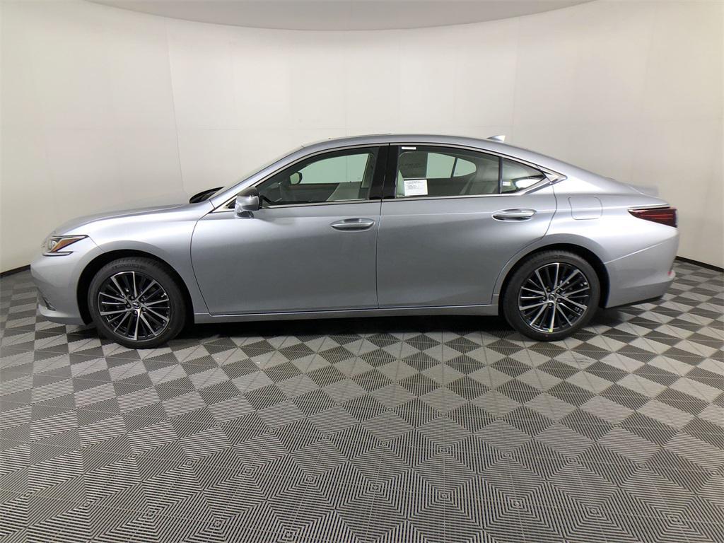 new 2025 Lexus ES 350 car, priced at $50,509