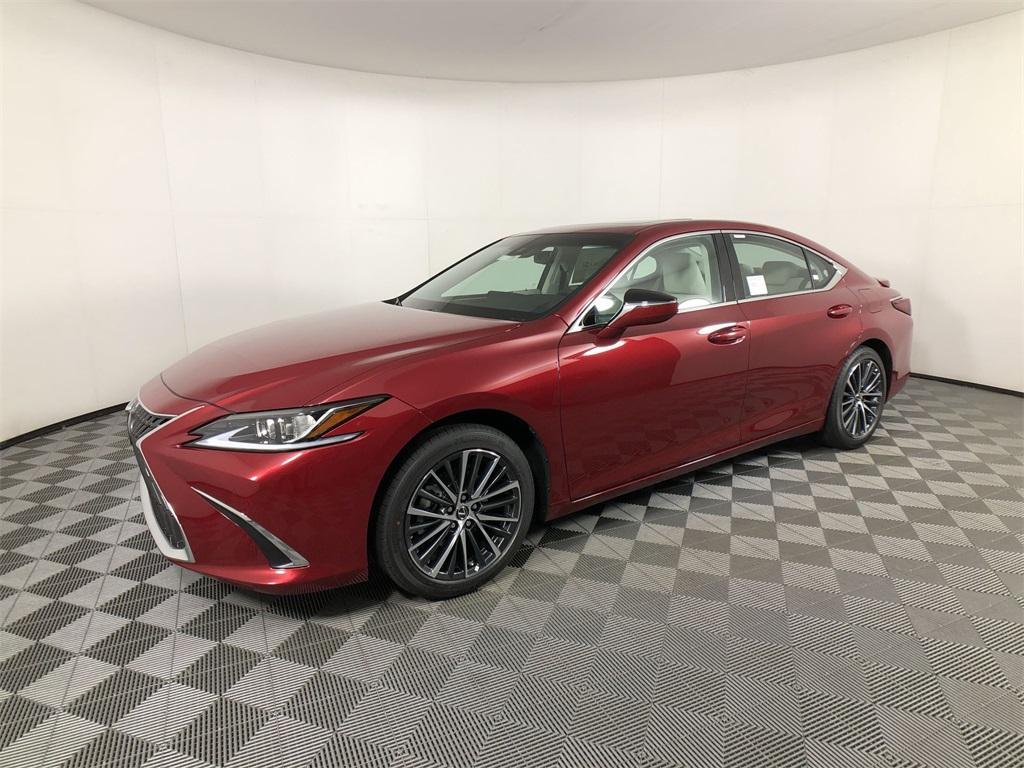 new 2025 Lexus ES 300h car, priced at $51,618