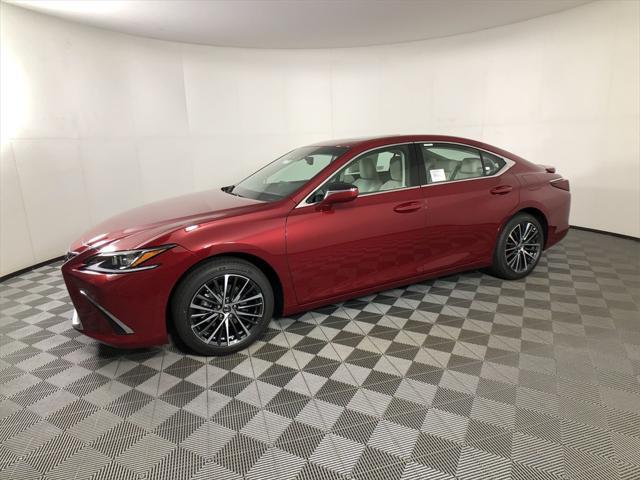 new 2025 Lexus ES 300h car, priced at $51,119