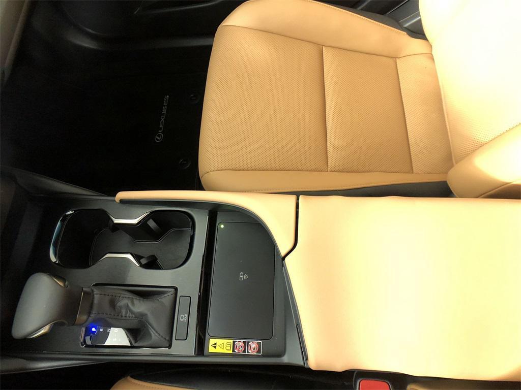 used 2024 Lexus ES 250 car, priced at $39,611