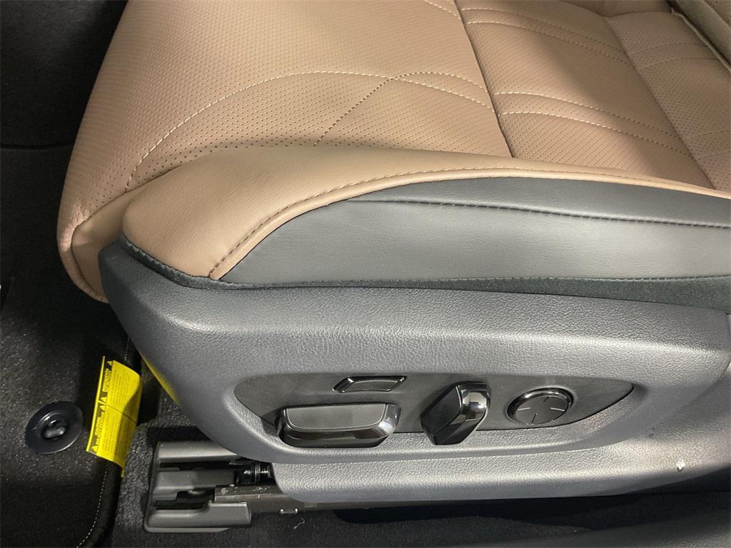 new 2025 Lexus ES 350 car, priced at $55,830