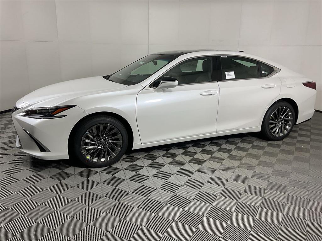 new 2025 Lexus ES 350 car, priced at $55,830
