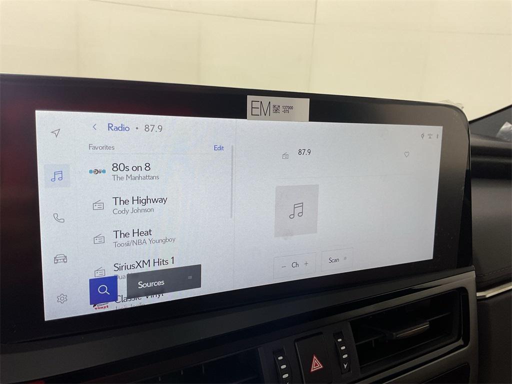 new 2025 Lexus ES 350 car, priced at $55,830