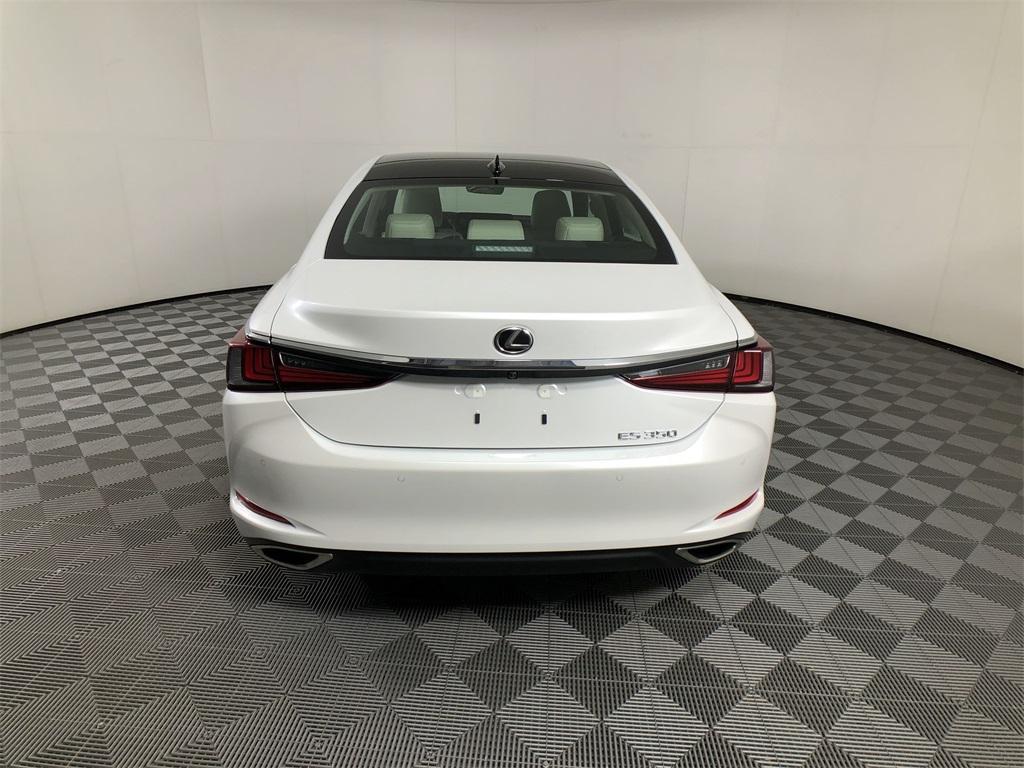 new 2025 Lexus ES 350 car, priced at $56,379