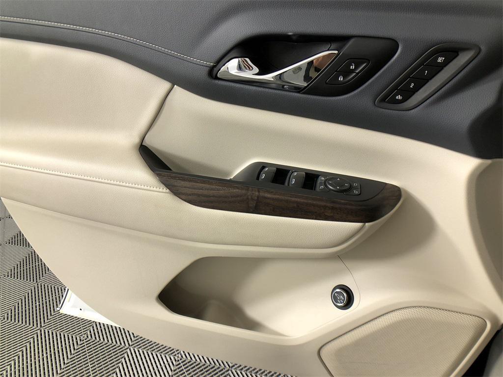 used 2020 GMC Acadia car, priced at $30,913